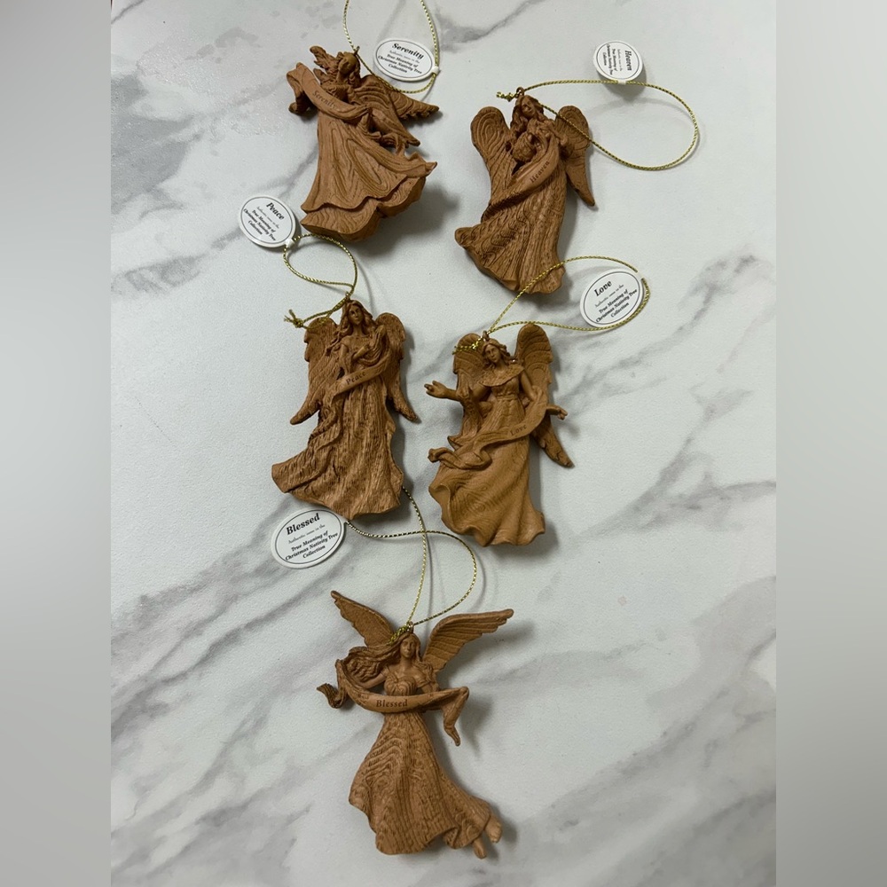 Vintage Hawthorne Village True Meaning Of Christmas Angel Collection. (5)